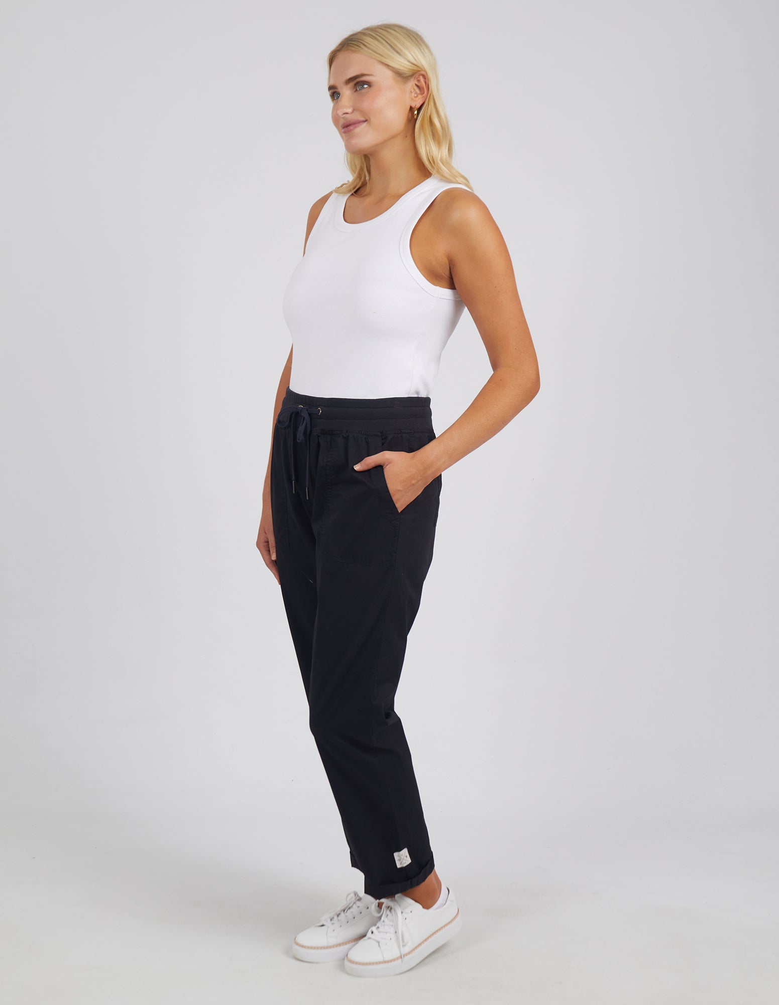 Elm Carrie Jogger Pant - Black