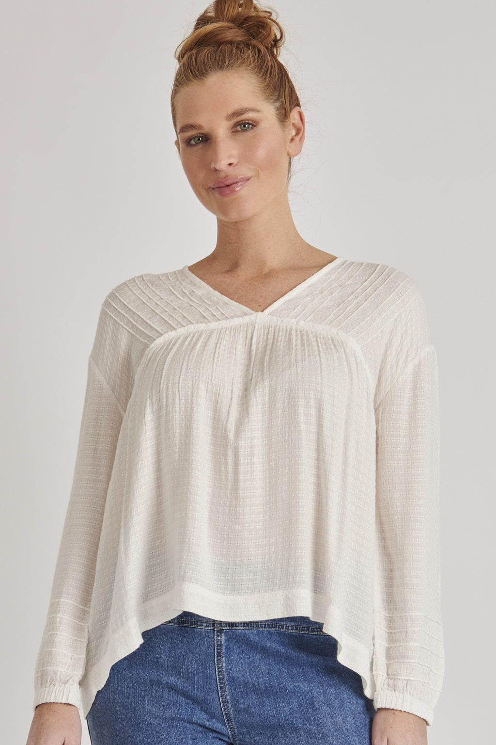 One Ten Willow Pintuck Detail Blouse -White