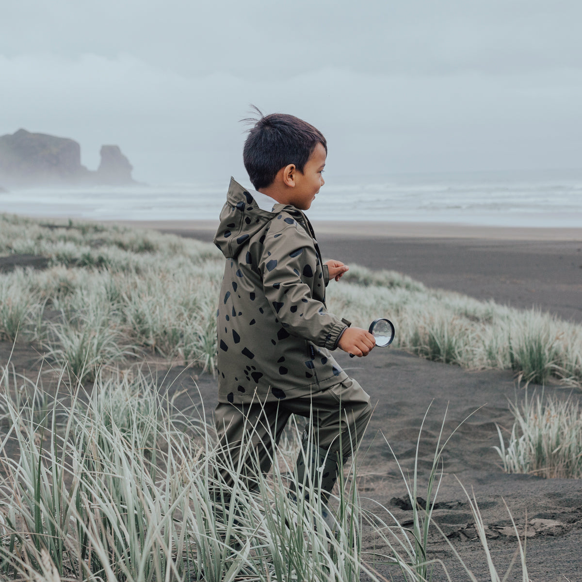 Crywolf Play Jacket - Khaki Stones